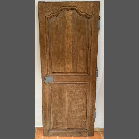 Porte ancienne en ch&ecirc;ne