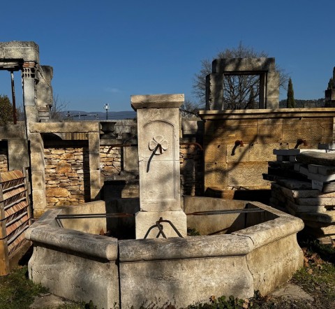 FONTAINE OCTOGONALE