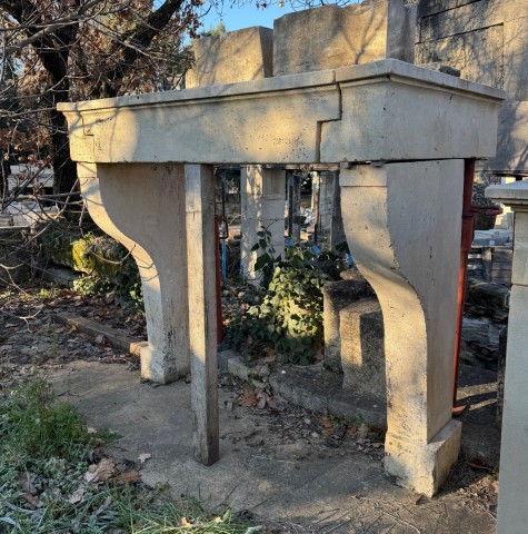 PETITE CHEMINEE A CLE