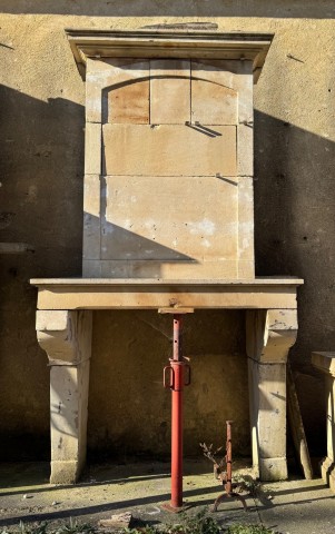 Chemin&eacute;e Louis Philippe